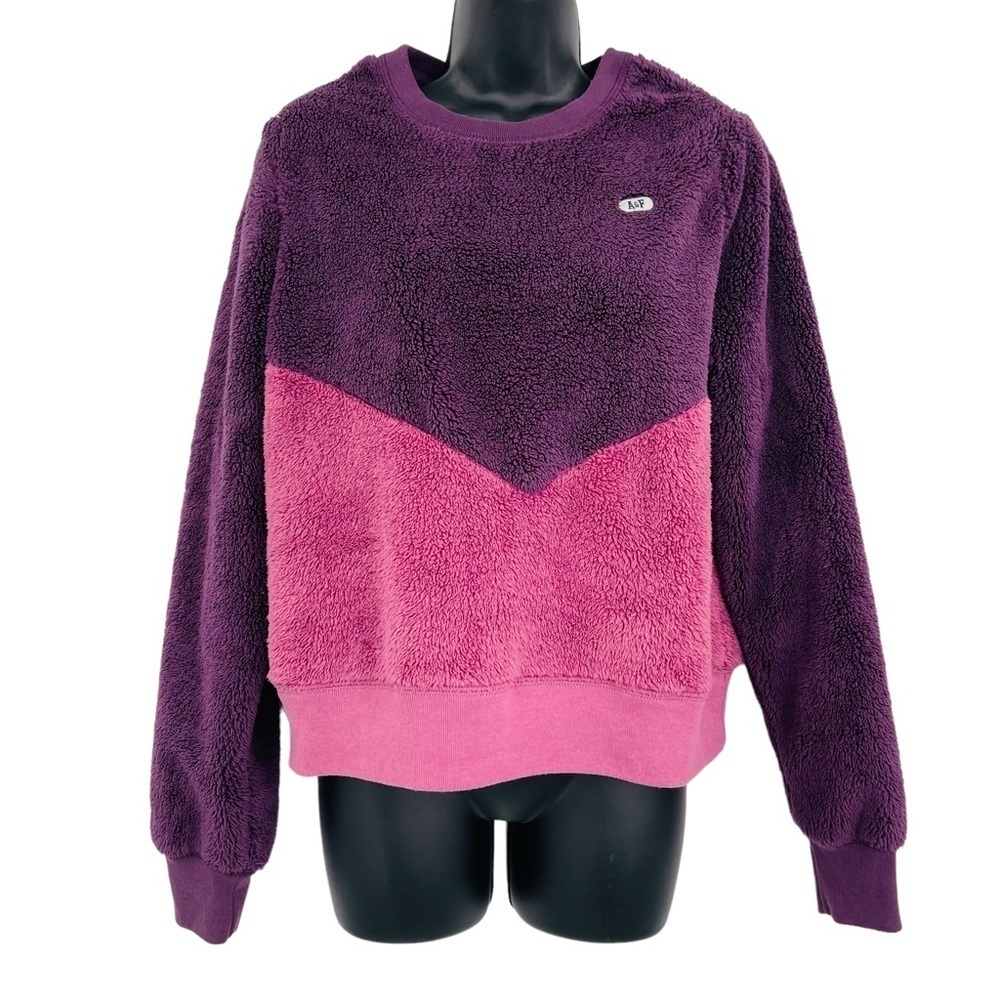 Abercrombie & Fitch sherpa fleece pull over sweatshirt two tone chevron size S